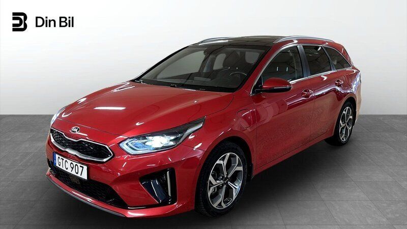 Röd Begagnad 2021 Kia Ceed Sportswagon Kombi | 239 800 kr (Marknadspris) - Bild 1/4