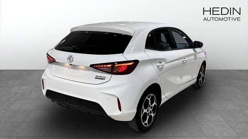 Begagnad MG MG3 Luxury 102 HK (75 kW) 2024 Vit Halvkombi