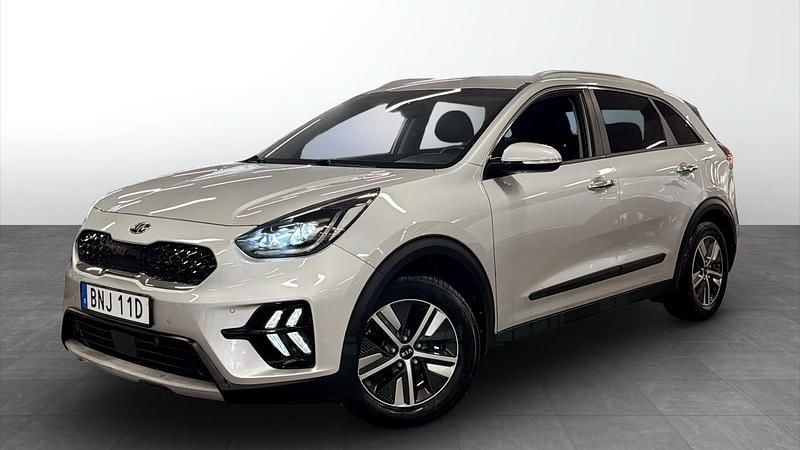 Grå (grey) Begagnad 2020 Kia Niro 2 SUV | 214 900 kr (Marknadspris) - Bild 1/4