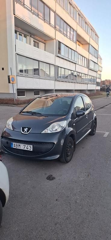 Begagnad 2007 Peugeot 107 Halvkombi | 22 500 kr (Marknadspris) - Bild 1/4