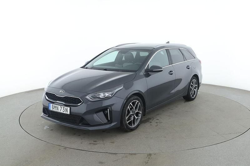 Grå Begagnad 2019 Kia Ceed GT-Line Kombi | 173 000 kr (Bra pris) - Bild 1/3