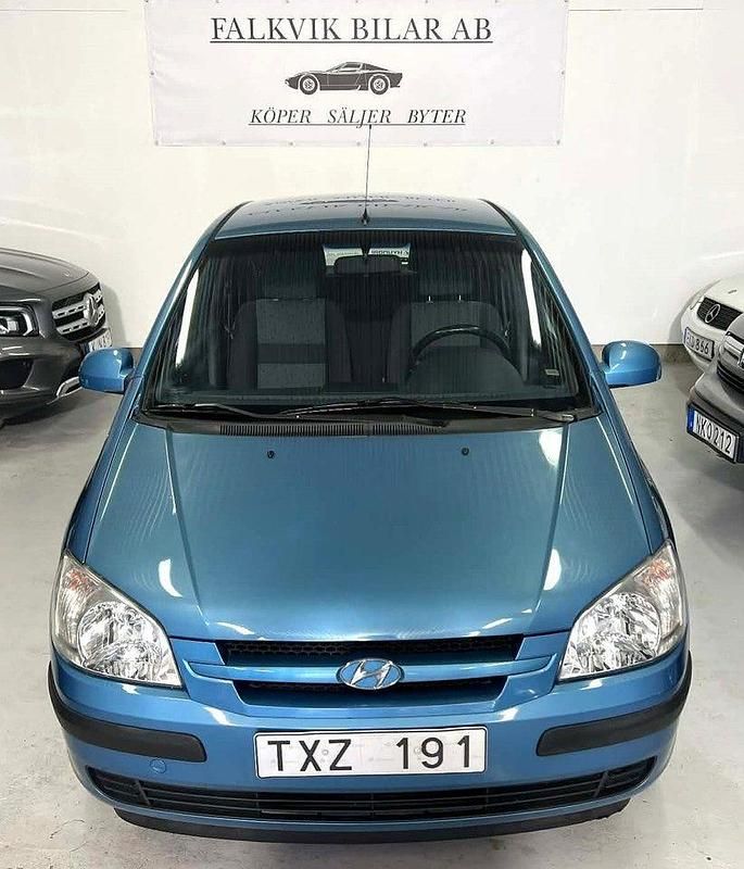 Blå Begagnad 2003 Hyundai Getz Halvkombi | 29 900 kr (Lite dyr) - Bild 1/4
