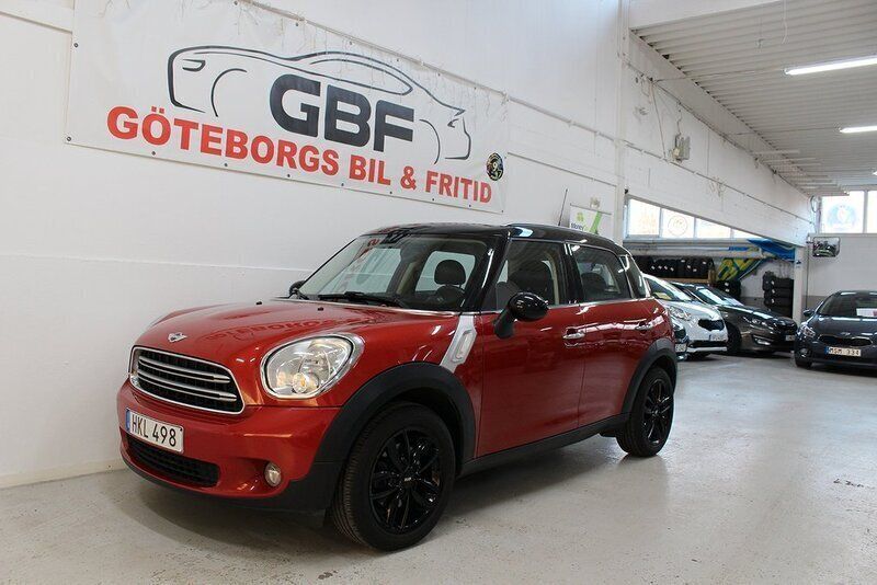 Röd Begagnad 2015 Mini Cooper Countryman SUV | 124 900 kr (Marknadspris) - Bild 1/4