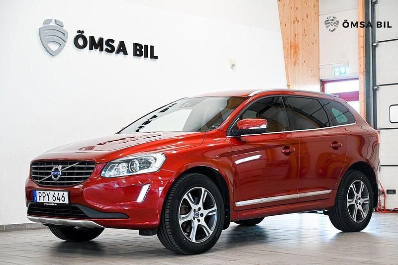 Röd Begagnad 2015 Volvo XC60 Summum SUV | 159 800 kr (Marknadspris) - Bild 1/4