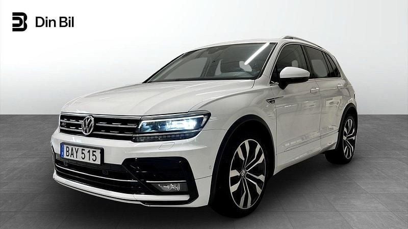 Vit Begagnad 2018 VW Tiguan Executive SUV | 249 900 kr (Marknadspris) - Bild 1/4