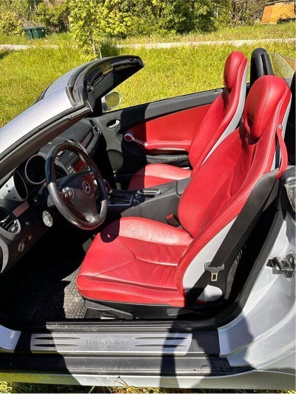 Silver Begagnad 2006 Mercedes SLK280 Cab | 99 000 kr (Bra pris) - Bild 1/4