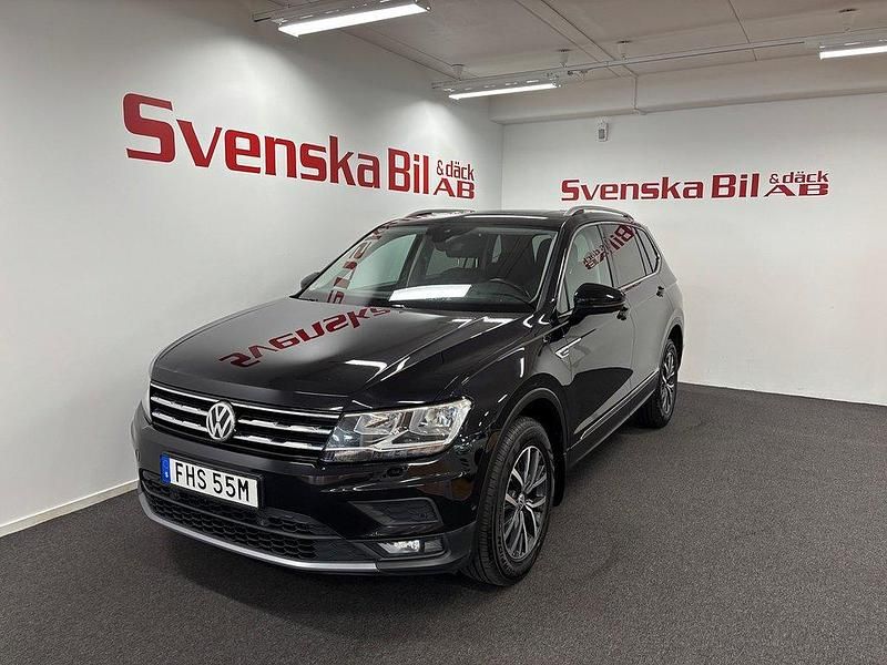 Svart Begagnad 2019 VW Tiguan Allspace SUV | 299 000 kr (Dyr) - Bild 1/4