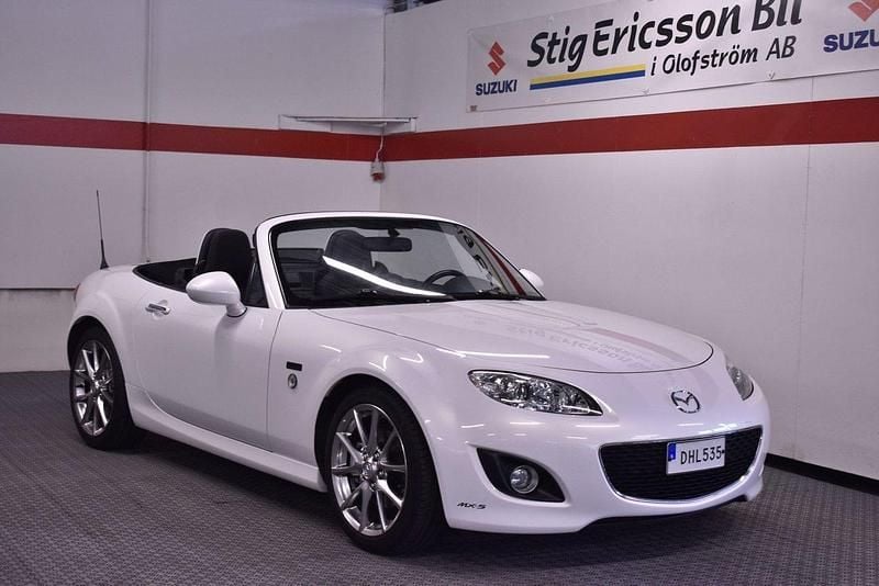 Vit Begagnad 2010 Mazda MX5 Cab | 158 500 kr (Marknadspris) - Bild 1/4