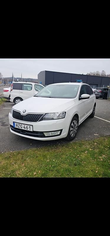 Begagnad 2016 Skoda Rapid Halvkombi | 48 500 kr (Superpris) - Bild 1/4