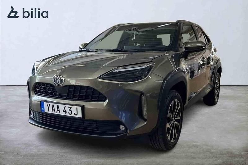 Grön Ny 2025 Toyota Yaris Cross SUV | 344 900 kr - Bild 1/1