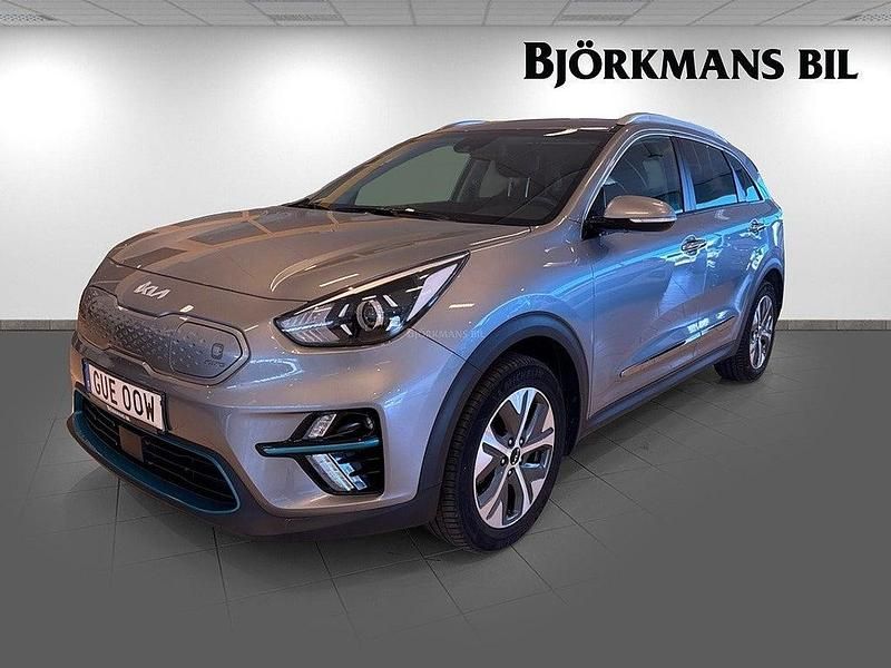 Grå (/klg/ steel grey) Begagnad 2022 Kia e-Niro Advance SUV | 259 000 kr (Superpris) - Bild 1/4