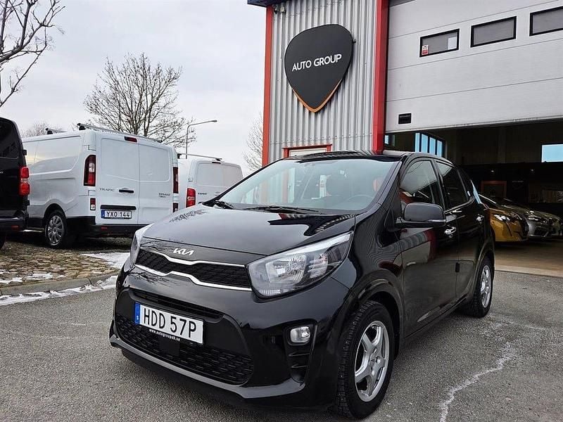 Begagnad Kia Picanto Advance 67 HK (49 kW) 2022 Svart Halvkombi