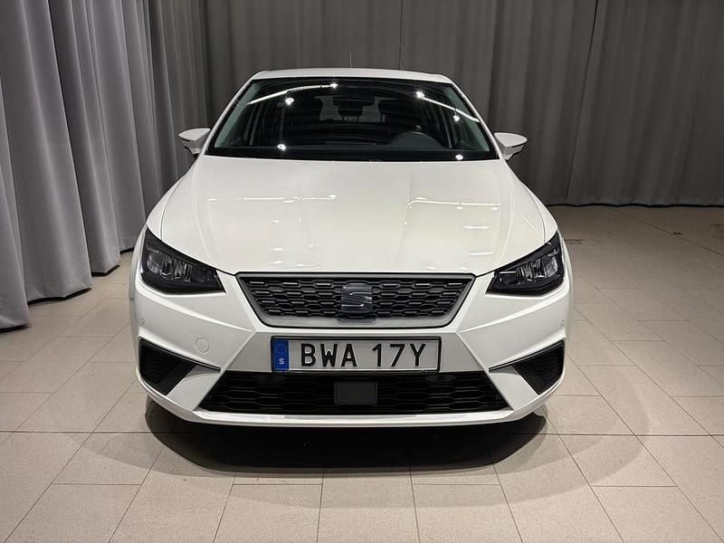Begagnad Seat Ibiza 112 HK (82 kW) 2023 Vit Halvkombi