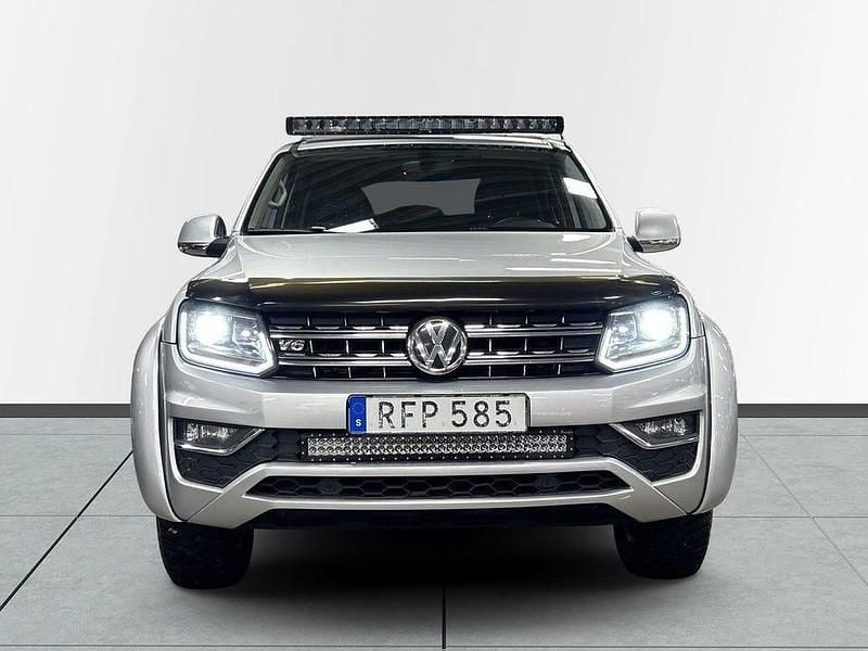 Begagnad VW Amarok Highline 224 HK (164 kW) 2017 Silver Pickup