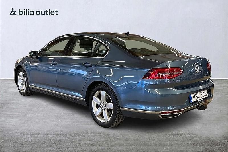 Begagnad VW Passat GTE 156 HK (114 kW) 2017 Blå Sedan