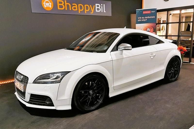 Vit Begagnad 2010 Audi TTS Sportkupé | 149 900 kr - Bild 1/4