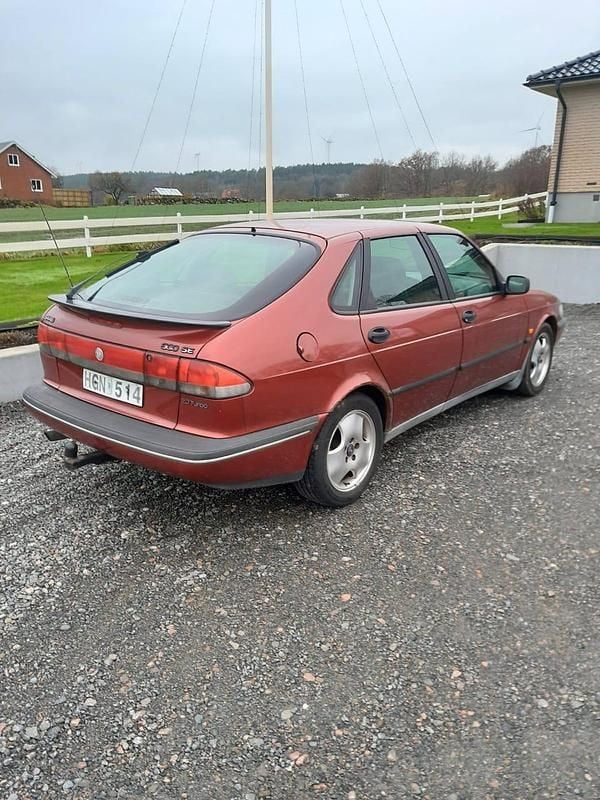 Begagnad 1997 Saab 900 Halvkombi | 8 000 kr - Bild 1/4