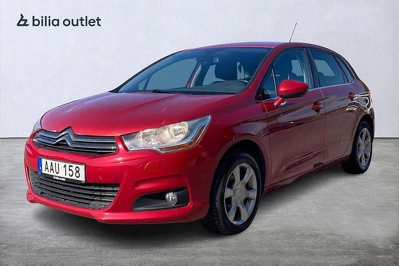 Röd Begagnad 2011 Citroën C4 Halvkombi | 59 900 kr (Bra pris) - Bild 1/4