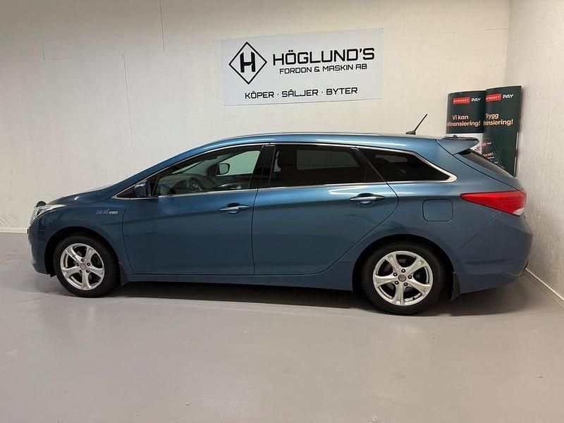 Begagnad Hyundai i40 136 HK (100 kW) 2012 Blå Kombi