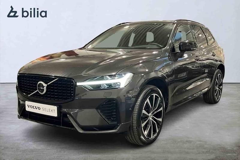 Begagnad Volvo XC60 2023 Grå SUV