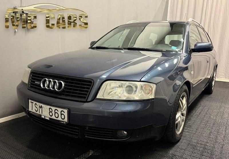 Mörkblå (blå) Begagnad 2003 Audi A6 Kombi | 39 900 kr - Bild 1/4