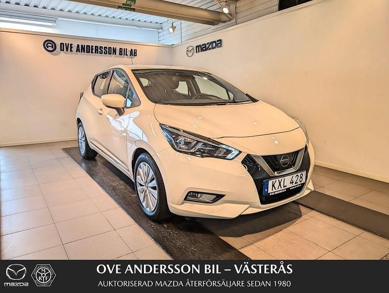 Brun Begagnad 2018 Nissan Micra Acenta Halvkombi | 109 900 kr (Marknadspris) - Bild 1/4