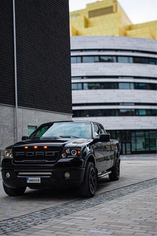 Svart Begagnad 2006 Ford F-150 Pickup | 155 000 kr (Lite dyr) - Bild 1/4