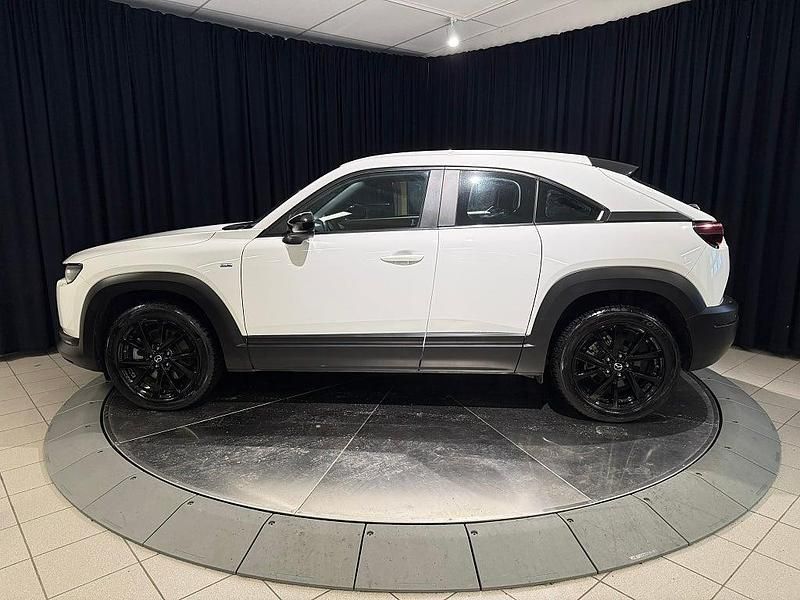 Begagnad Mazda MX30 105 kW (143 HK) 2022 Vit SUV