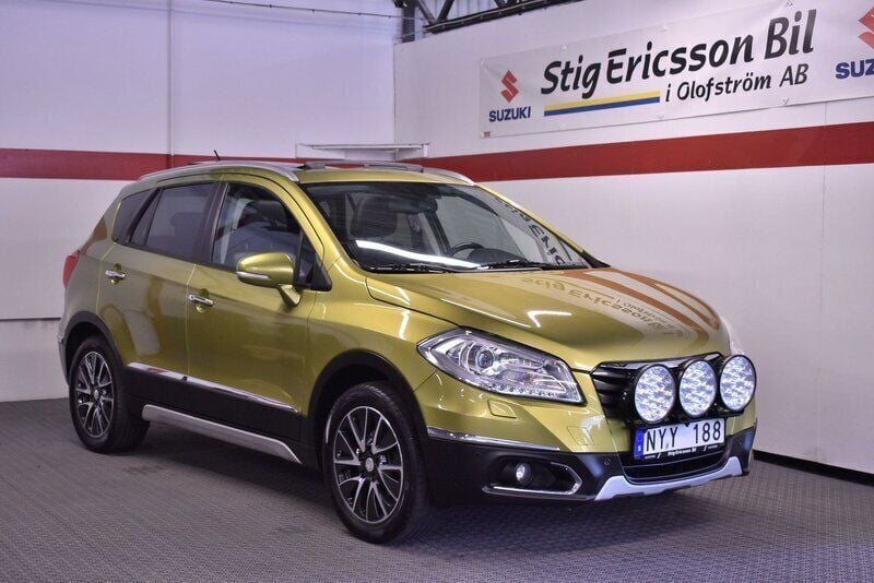 Grön Begagnad 2013 Suzuki SX4 S-Cross SUV | 98 500 kr (Marknadspris) - Bild 1/4
