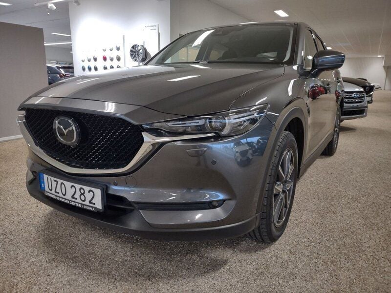 Grå Begagnad 2019 Mazda CX-5 Optimum SUV | 249 900 kr (Marknadspris) - Bild 1/4
