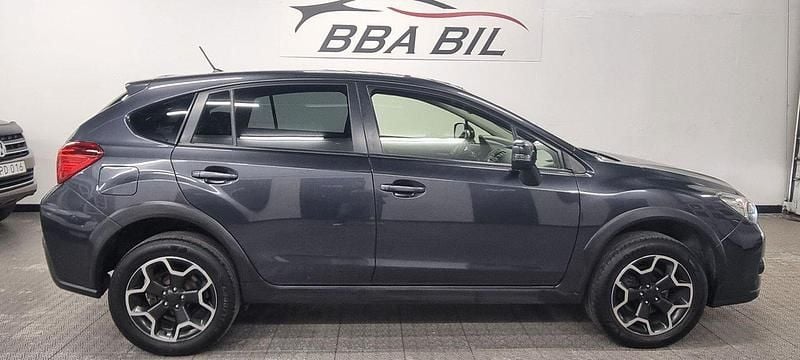 Mörkgrå (grå) Begagnad 2014 Subaru XV SUV | 89 000 kr (Marknadspris) - Bild 1/4