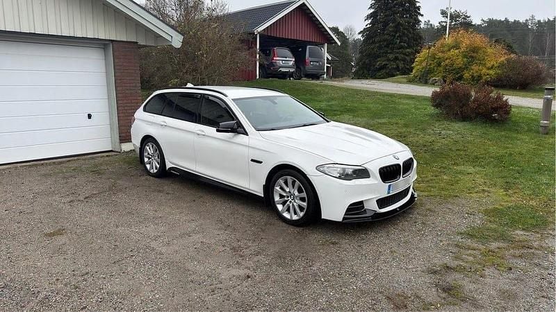 Begagnad 2014 BMW 520 M Sport Kombi | 129 000 kr (Lite dyr) - Bild 1/4