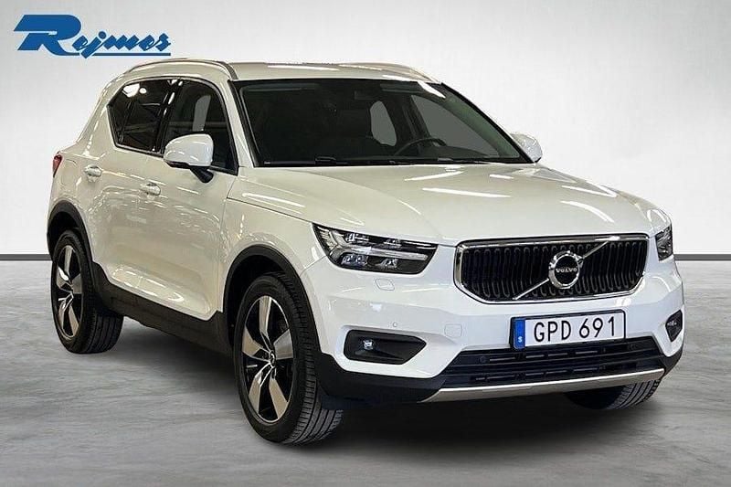 Begagnad Volvo XC40 Momentum 190 HK (139 kW) 2018 Vit SUV