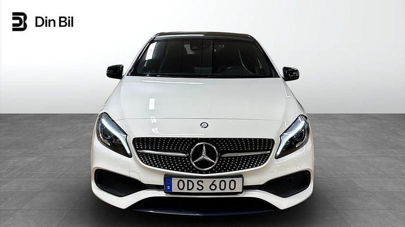 Begagnad Mercedes A180 AMG 122 HK (89 kW) 2016 Vit Halvkombi