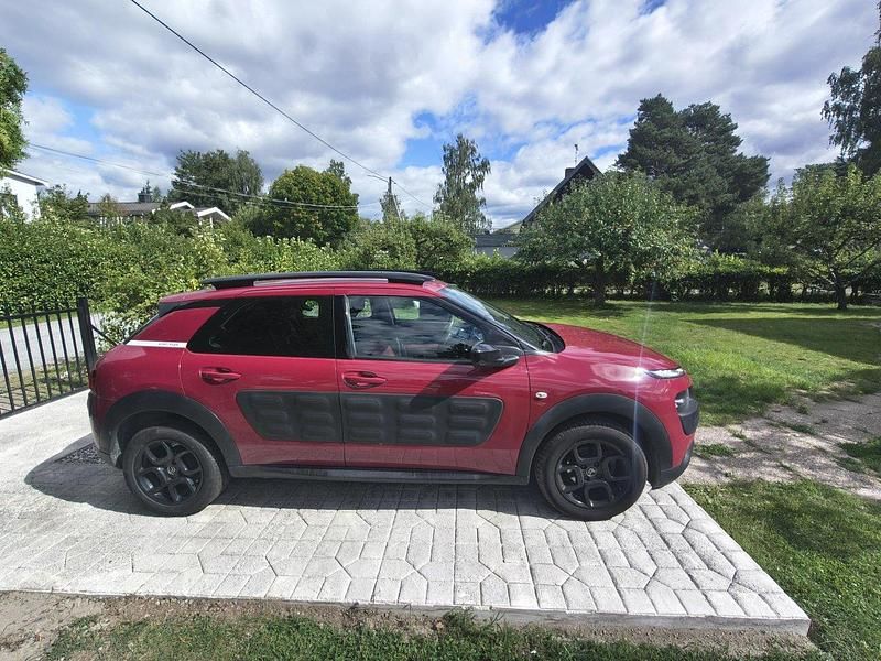 Begagnad 2016 Citroën C4 Cactus Halvkombi | 74 000 kr - Bild 1/4