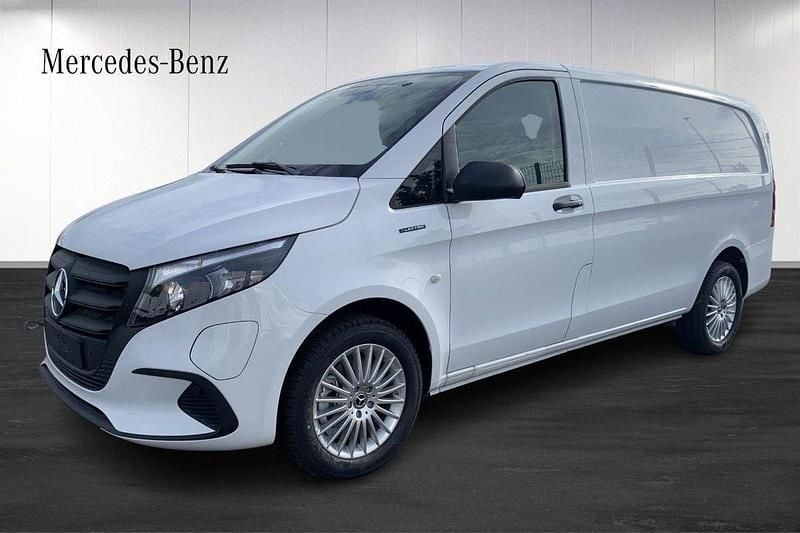 Vit (white) Ny 2025 Mercedes e-Vito Minibuss | 686 250 kr (Lite dyr) - Bild 1/4