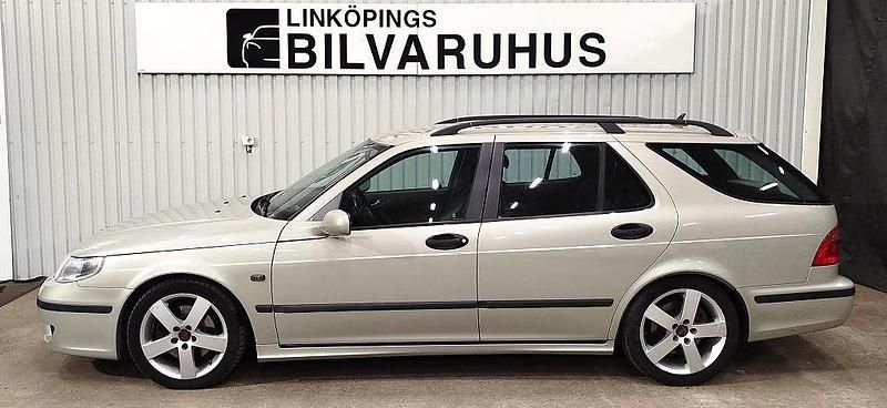 Gul Begagnad 2004 Saab 9-5 Aero Kombi | 78 900 kr - Bild 1/4