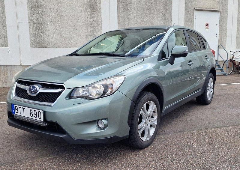 Grön Begagnad 2013 Subaru XV SUV | 77 500 kr (Marknadspris) - Bild 1/4