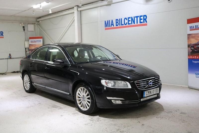 Svart Begagnad 2014 Volvo S80 Executive Sedan | 109 000 kr (Dyr) - Bild 1/4