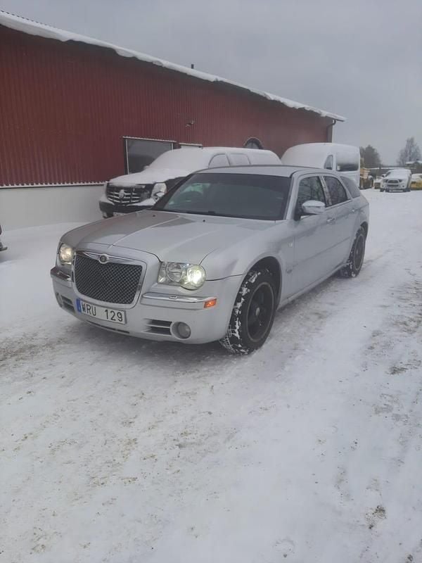 Begagnad Chrysler 300C Touring 193 HK (141 kW) 2006 Kombi