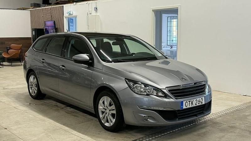 Begagnad Peugeot 308 SW Active 131 HK (96 kW) 2014 Grå Kombi