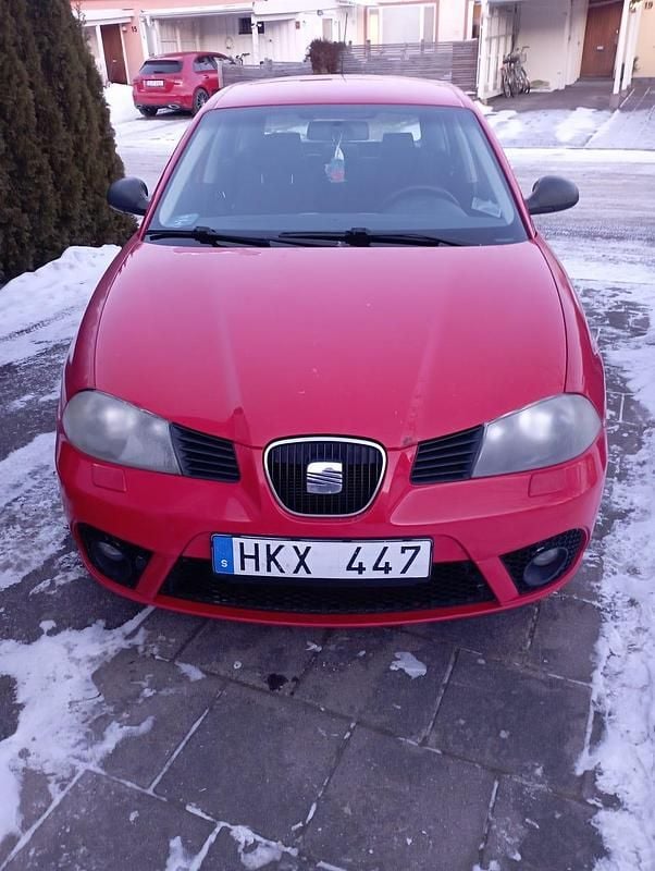 Begagnad Seat Ibiza 86 HK (63 kW) 2008 Metal