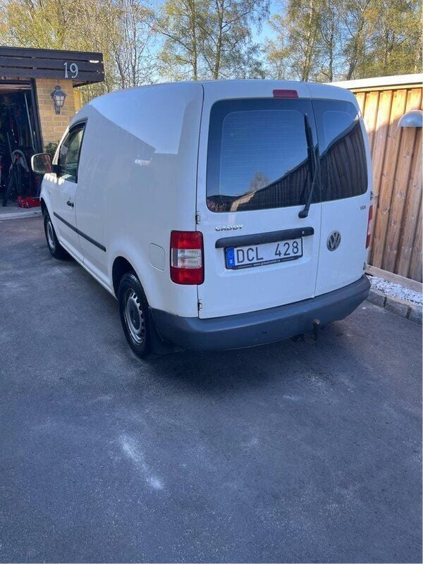 Vit Begagnad 2009 VW Caddy Minibuss | 38 500 kr (Superpris) - Bild 1/4