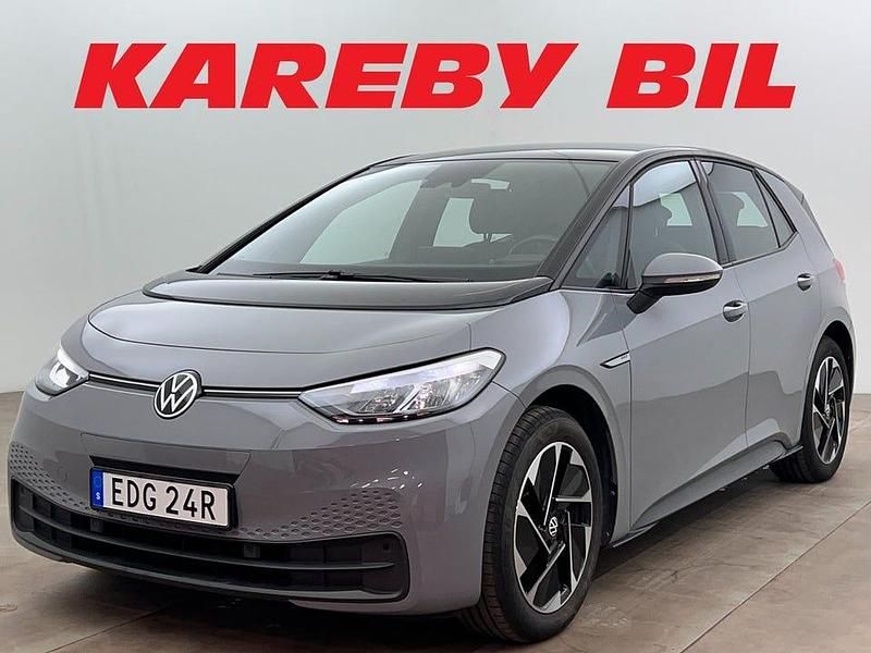 Grå Begagnad 2022 VW ID.3 Pro Performance Halvkombi | 258 900 kr (Marknadspris) - Bild 1/3