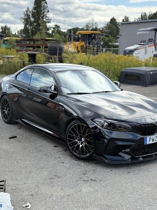 Svart Begagnad 2019 BMW M2 Competition Edition Sportkupé | 515 000 kr (Bra pris) - Bild 1/4