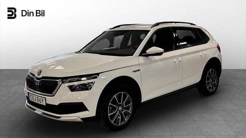 Vit Begagnad 2023 Skoda Kamiq ScoutLine SUV | 239 900 kr (Marknadspris) - Bild 1/4