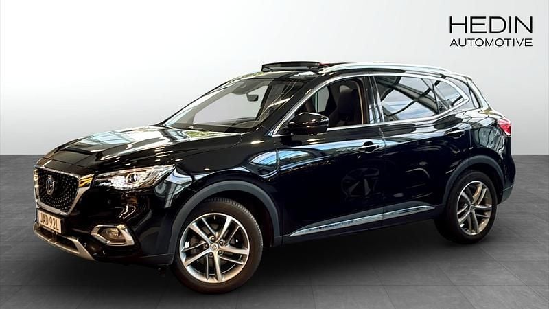 Svart (black) Begagnad 2022 MG EHS Luxury SUV | 239 900 kr (Marknadspris) - Bild 1/4