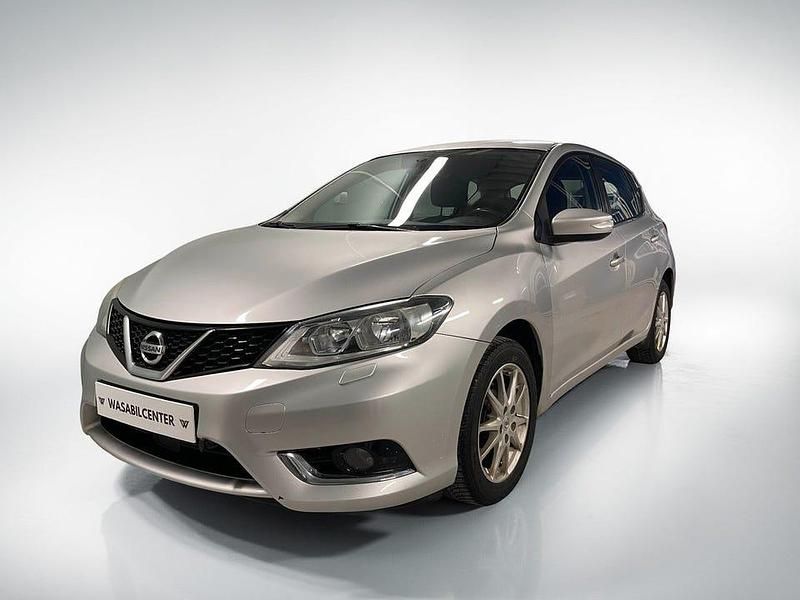 Begagnad Nissan Pulsar 116 HK (85 kW) 2015 Silver Halvkombi