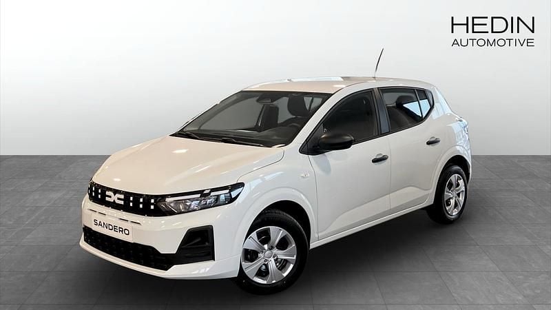 Snövit Ny 2025 Dacia Sandero Essentiel Halvkombi | 199 900 kr (Marknadspris) - Bild 1/4