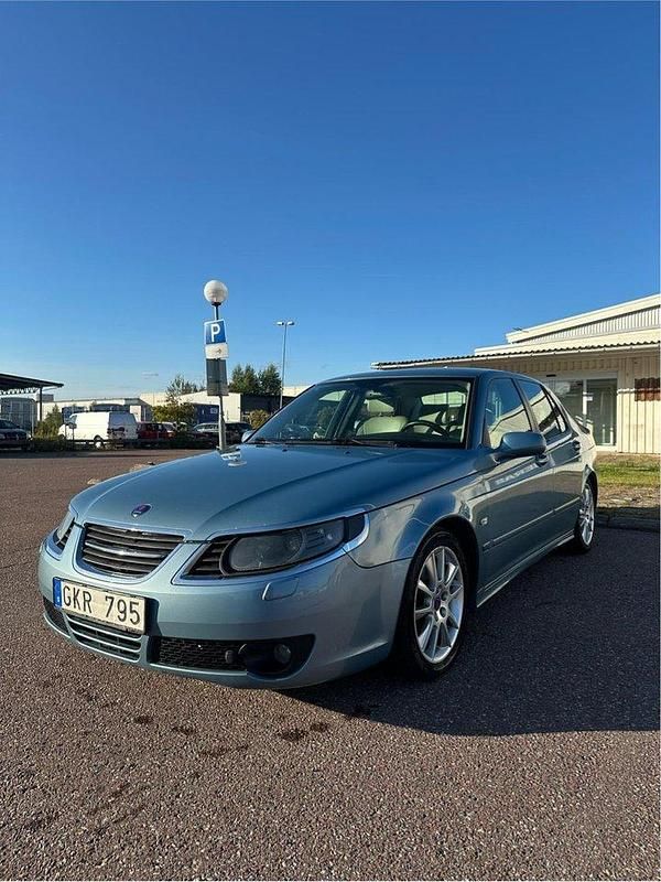 Blå Begagnad 2008 Saab 9-5 Vector Sedan | 45 000 kr (Lite dyr) - Bild 1/4